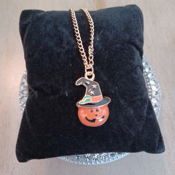 Orange Jack-o-lantern Witch Adjustable Necklace - Picture 3 of 7